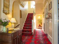 The Briars - Boutique