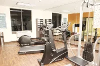 Ramada by Wyndham Denver International Airport - gimnasio