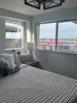 碼頭畔木屋- Waterfront、皮划艇、釣魚、游泳