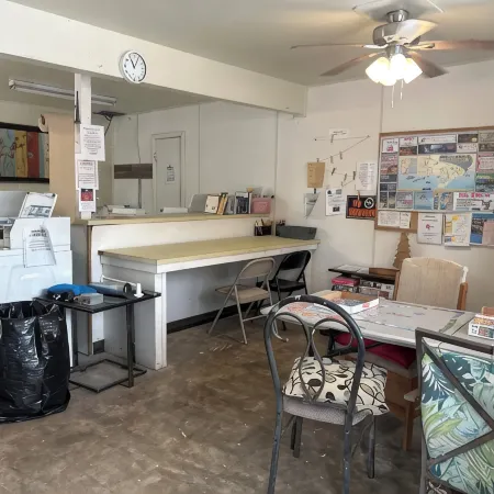 Waterfront Views in Rockport–FultonStay at Our Charming Motel Room.