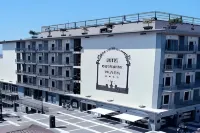 Hotel Reveron Plaza - 4-Star