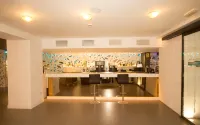 Hotel Brisamar Suites