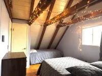 Adorable Gingerbread Style cabin in gorgeous amenity filled lake/pool community - balcony