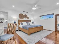 Flamingo Royale — Beach Luxury Resort Hotels in West Bradenton