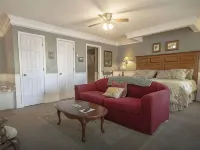 Dickey House, Carriage Suite Hotels in Webster County