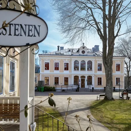 Karstorp Säteri – Hotell Och Konferens