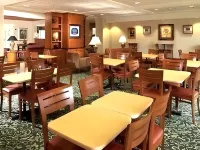 Fairfield Inn & Suites des Moines West - breakfast