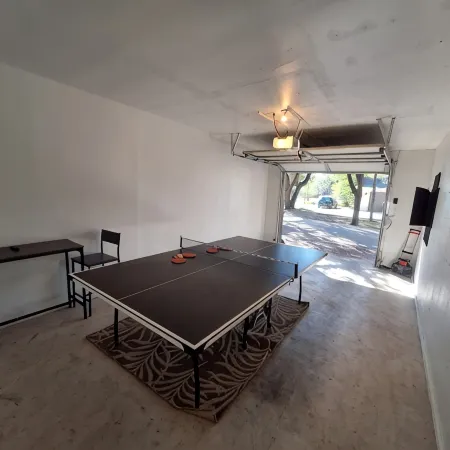 New 3 BDRM Home Northwest Austin/Near Q2 & Domain Отели рядом с достопримечательностью «Озеро Трэвис»