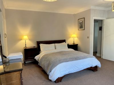Apartment overlooking the river in the heart of Hebden Bridge - Pet friendly!