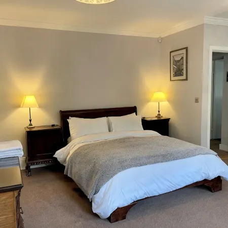Apartment overlooking the river in the heart of Hebden Bridge - Pet friendly!