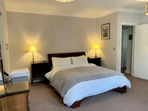 Apartment overlooking the river in the heart of Hebden Bridge - Pet friendly!