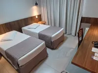 Cristal Palace Hotel Các khách sạn ở Lins