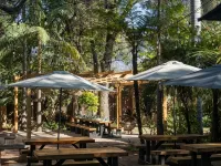 Eco Lodge