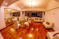 RHOUSE Cusco