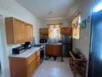 Holiday accommodation 1 minute walk to west coast beach! - Apartments