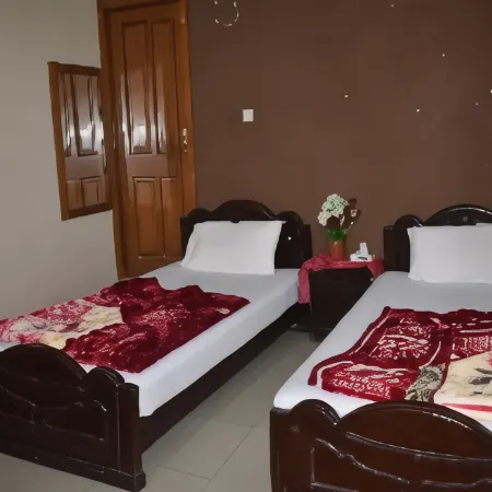 Hotel Kashmir International