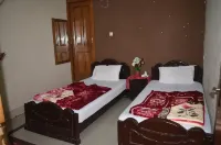 Hotel Kashmir International