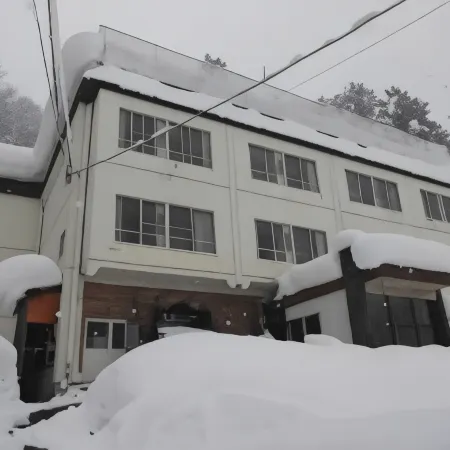 Echigo Yuzawa Hirokawa