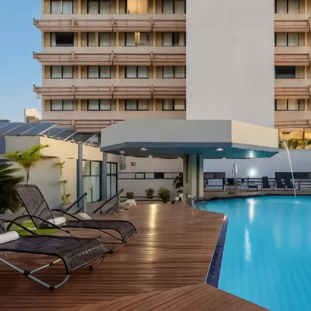 Hotel Deville Prime Cuiabá