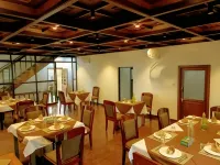 Napier Heritage by Velvet Hotels - شرفة