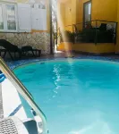 Beatrice Home - Pools