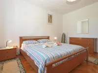 Bright apartment with garden and balcony - Homestays