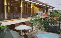 Arondari Hotel - Pysäköinti