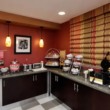 Hampton Inn & Suites San Francisco-Burlingame-Airport South