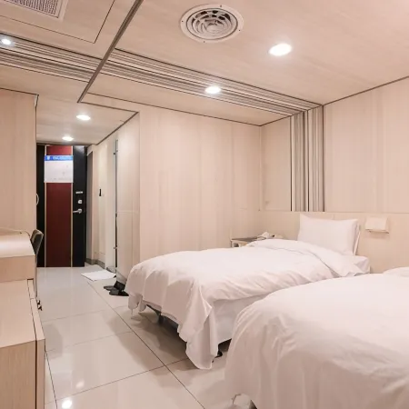 Duke Business Hotel Отели рядом с достопримечательностью «Станция Neili»