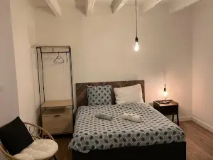Charmant Studio