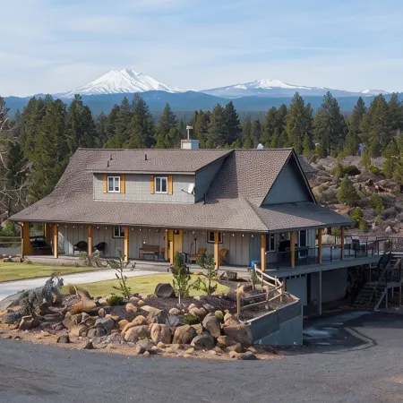 Mountain View Retreat - 3Bed - 2.5 Bath on 17Acres