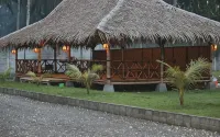 Amazon Bungalow & Cottages - parking