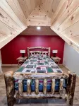 Stylish Cataloochee Mtn Cabin with a hot tub. - 샬레 호텔