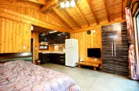 Namwon White Yeoul Pension - مبيت وإفطار
