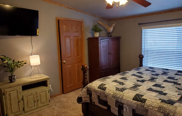 Awesome Waterfront Views, with all the comforts of home.