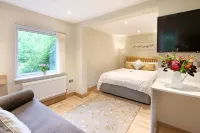 Pinetum Garden Cottages - Pysäköinti