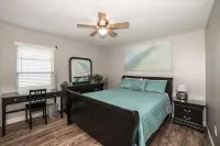 Long Stays Welcome ~ Pet Friendly - balcony
