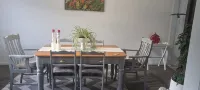The Red Door - 1 Bedroom Studio and Bfst - WiFi