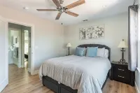 1 Bedroom Home with Home Office - Homestays