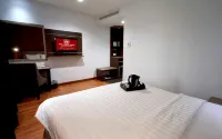 D Maleo Hotel Makassar - 3-stjärniga