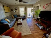 Pet Friendly Small House in the Heart of Paducah - مطابخ