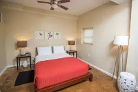 Beach Front/Heated Pool/Spa. Ocean Views, Umbrella+Lounger for Beach, Balconies