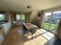 Vacation apartment with garden 1.5 km from the sea. - WiFi