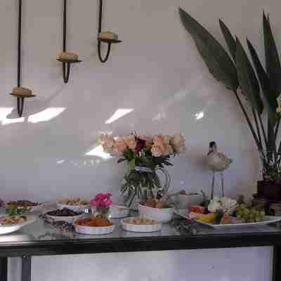 Plumbago Guest House Dining/Meeting Rooms