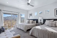 Spacious 5 Bedrooms 6 Bathrooms Near Zion Private Pool & Extra Large Hot Tub - Balcony