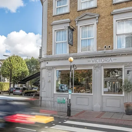 Victoria Inn Отели рядом с достопримечательностью «Пекхэм»