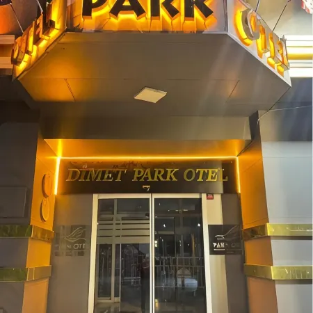 Dimet Park Hotel