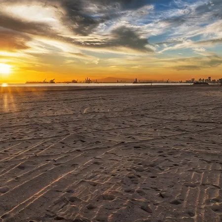 BEACH FRONT DREAM