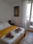 In the heart of Meze, apartment 2 BEDROOMS, AIR CONDITIONED, sleeps 4. - Wifi