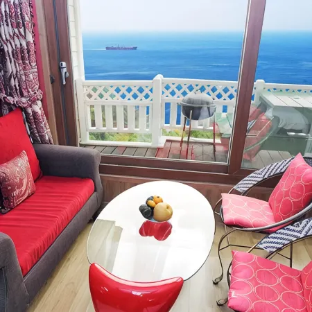 Namhae Casa Mar Pension